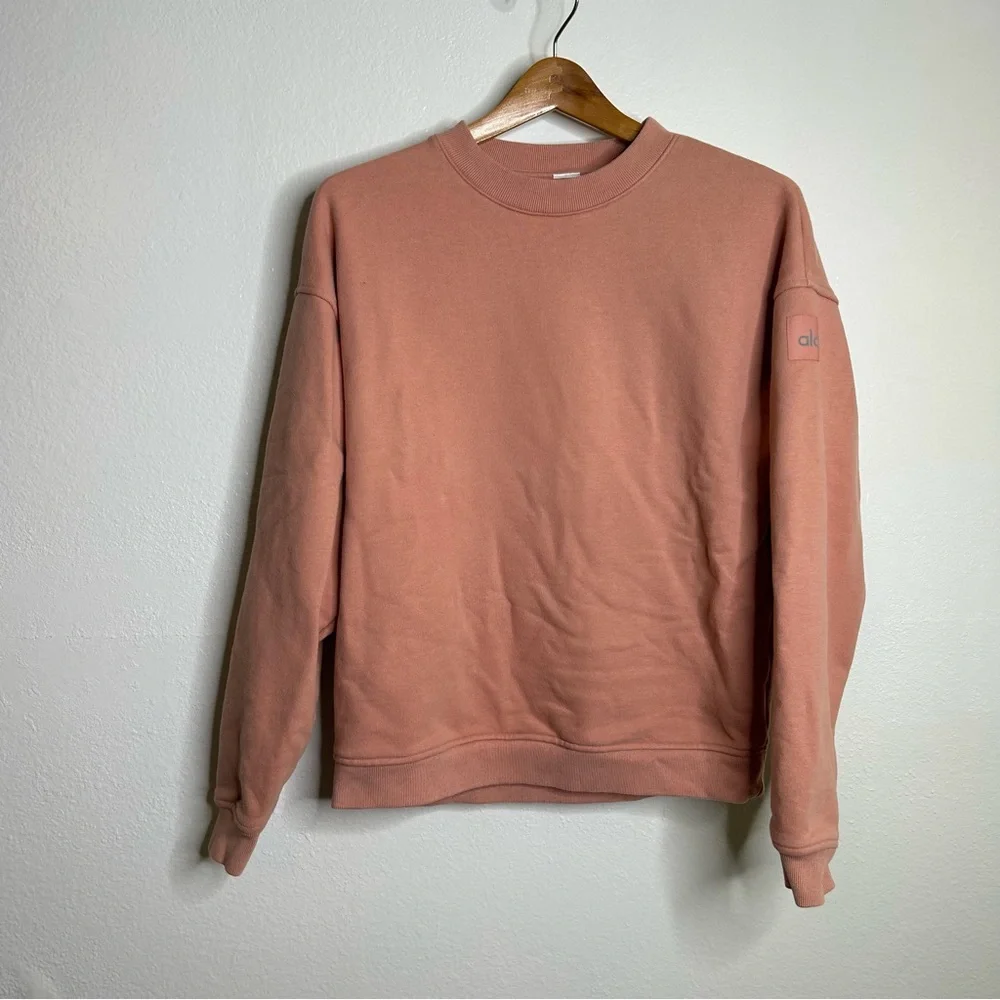 ALO Yoga Rose Pink Crewneck Sweatshirt